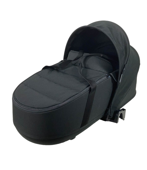 Shop Babyzen YOYO Bassinet, Black at GoodBuy Gear