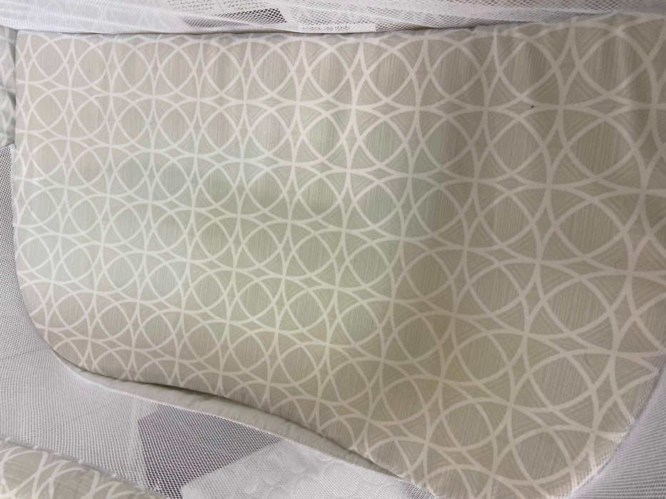 Shop Halo Bassinest Twin Sleeper at GoodBuy Gear