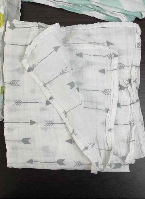 Shop BUNDLE Muslin Blankets, Cloud Island at GoodBuy Gear