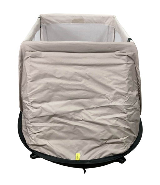 secondhand Aeromoov Instant Travel Playard, White Sand