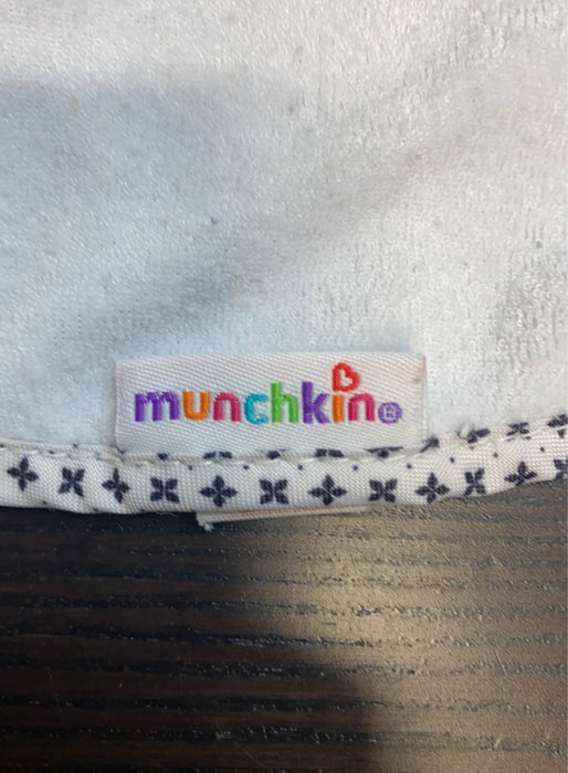 secondhand Munchkin Waterproof Changing Pad Liners