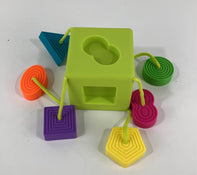 used Fat Brain Toys Oombee Cube