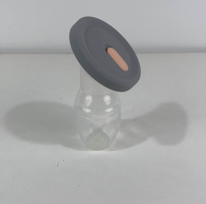 Shop Haakaa Gen 2 Silicone Breast Pump at GoodBuy Gear