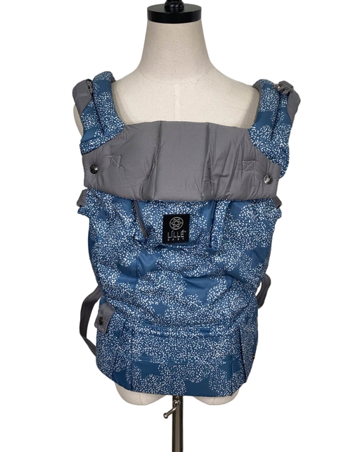 used Lillebaby Complete Baby Carrier, Starfall