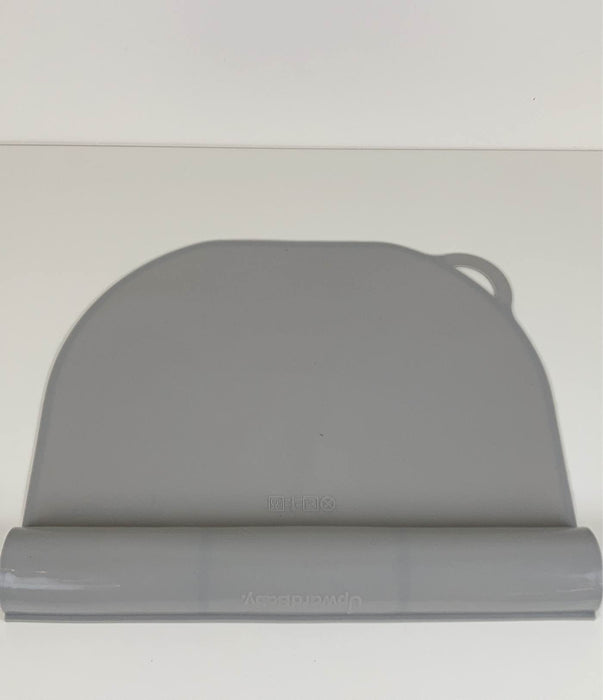 Shop UpwardBaby Food Catching Baby Placemat With Suction, Grey at GoodBuy Gear