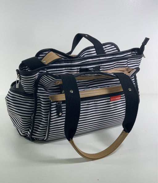 used Skip Hop Baby Grand Central Take-It-All Diaper Bag