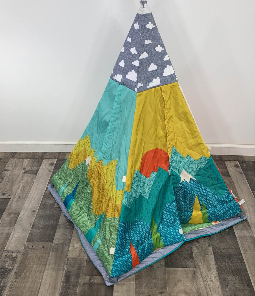 Infantino Infant To Toddler Play Gym & Fun Teepee