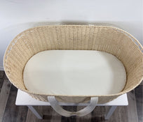 Shop Design Dua Ark Bassinet at GoodBuy Gear
