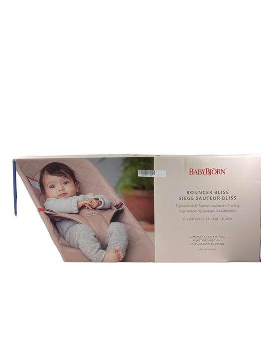 Shop BabyBjorn Bouncer Bliss, Dusty Pink Cotton Petal Quilt at GoodBuy Gear