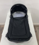 secondhand Joolz Geo2 Bassinet And Seat