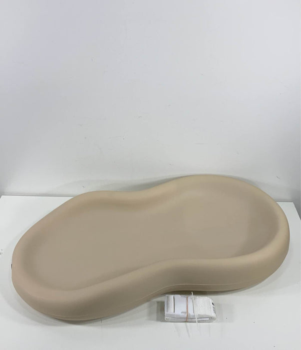Shop Keekaroo Peanut Changing Pad, Vanilla at GoodBuy Gear
