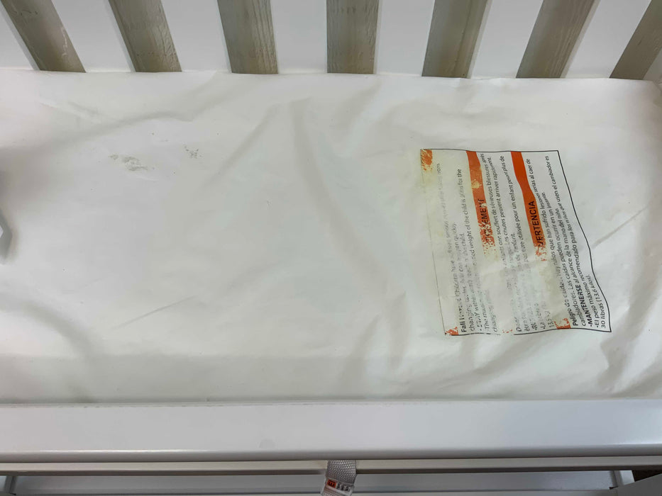 secondhand Change Tables