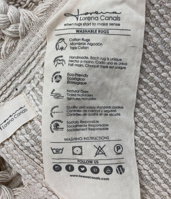 Shop Lorena Canals Bereber Rug 4’ 8” x 6’ 7” at GoodBuy Gear