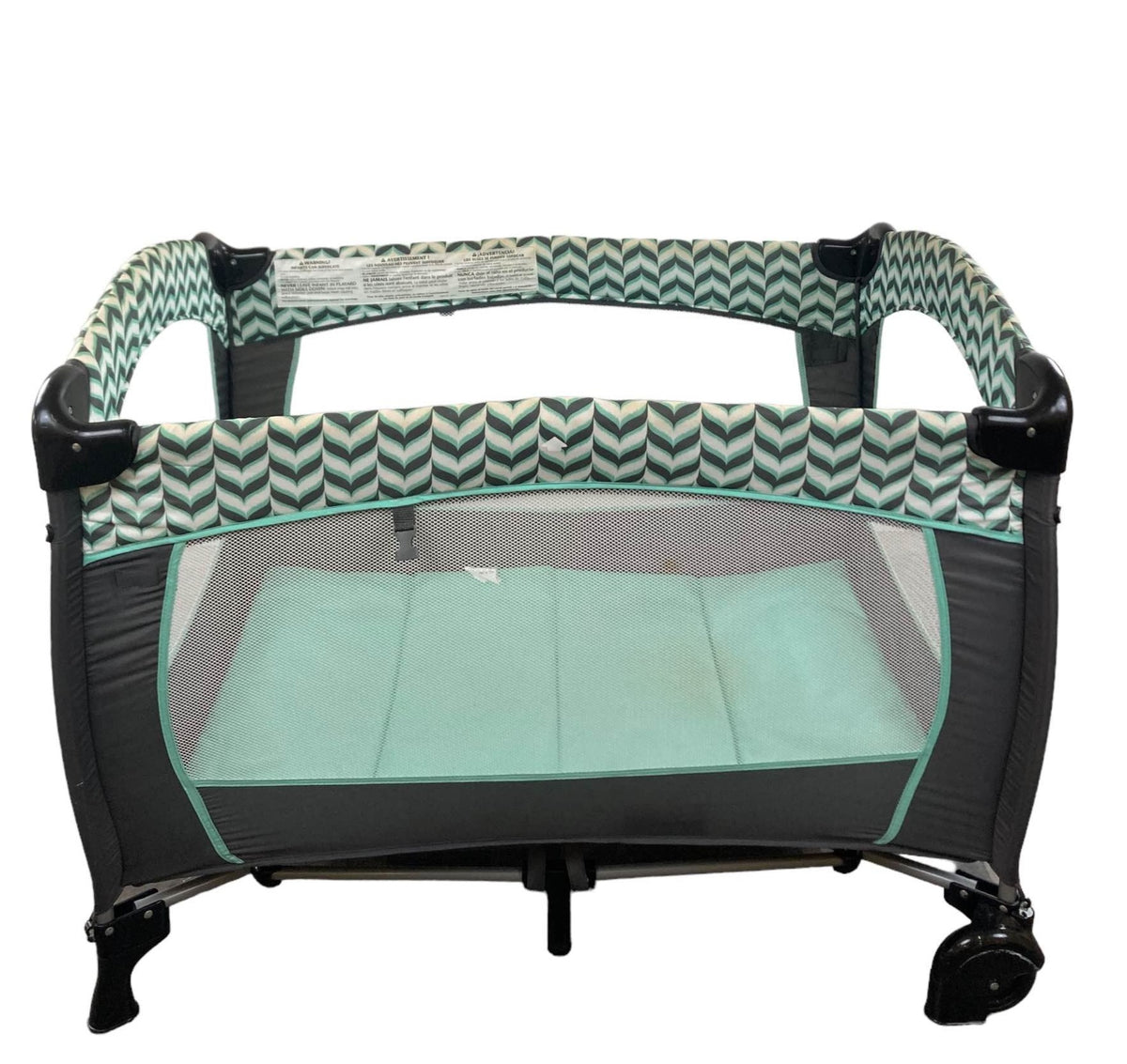 evenflo babysuite select playard Evenflo Portable BabySuite Deluxe Playard
