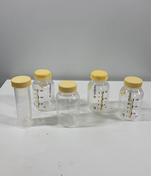 Shop Medela Breastmilk Bottle Set at GoodBuy Gear