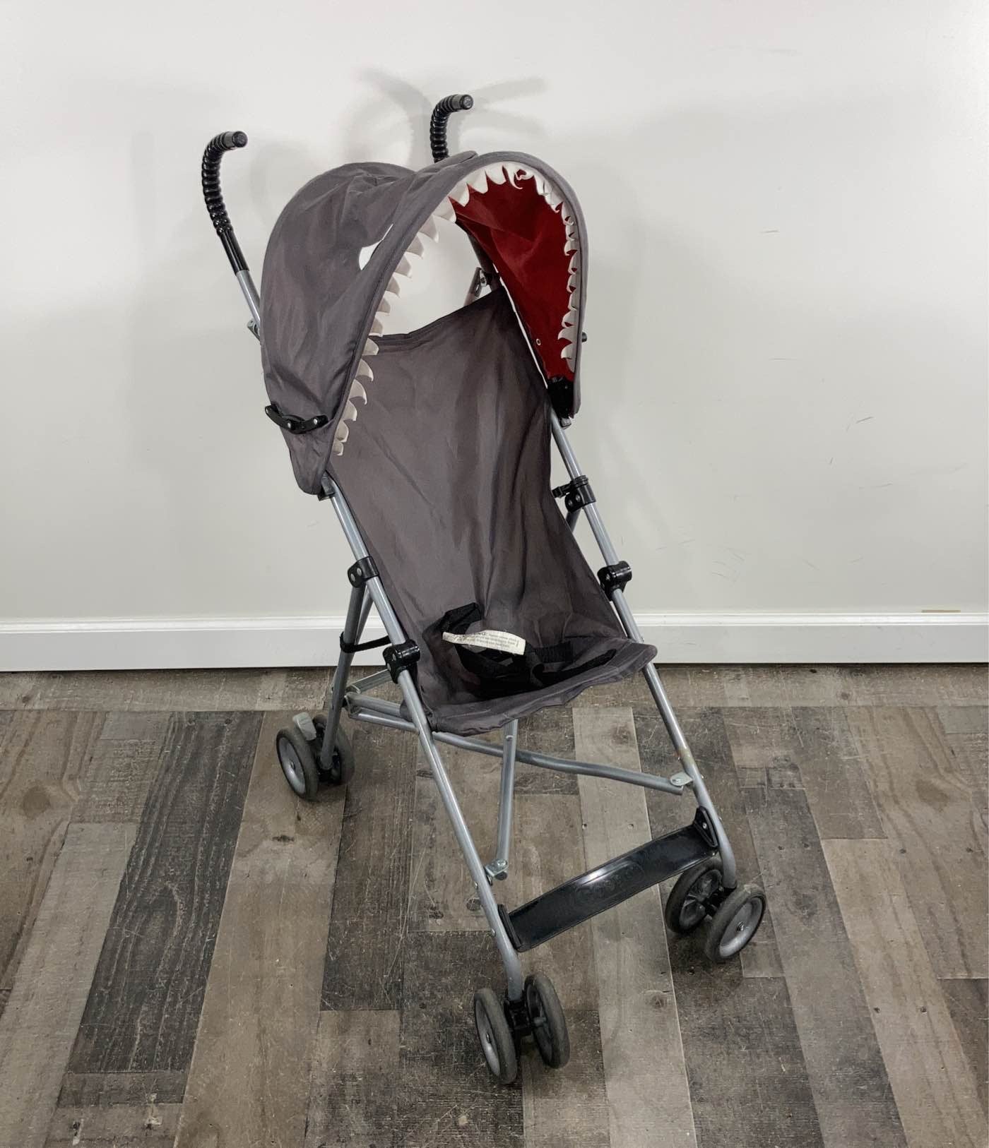 Cosco shark stroller Clearance