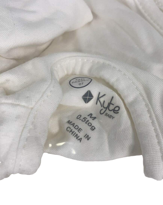 Shop Kyte Baby Sleep Bag TOG 0.5, Medium(18-30 pounds), Cloud at GoodBuy Gear