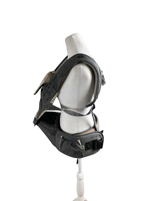 secondhand POGNAE Baby Hip Seat Carrier (2 in 1)