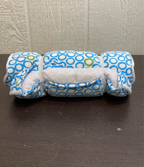 used Ah Goo Baby The Plush Pad Portable Changing Pad with Memory Foam