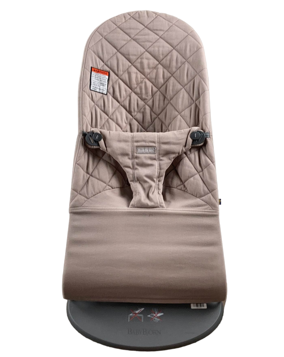 secondhand BabyBjorn Bouncer Bliss, Dark Gray Frame, Sand Gray Cotton Classic Quilt