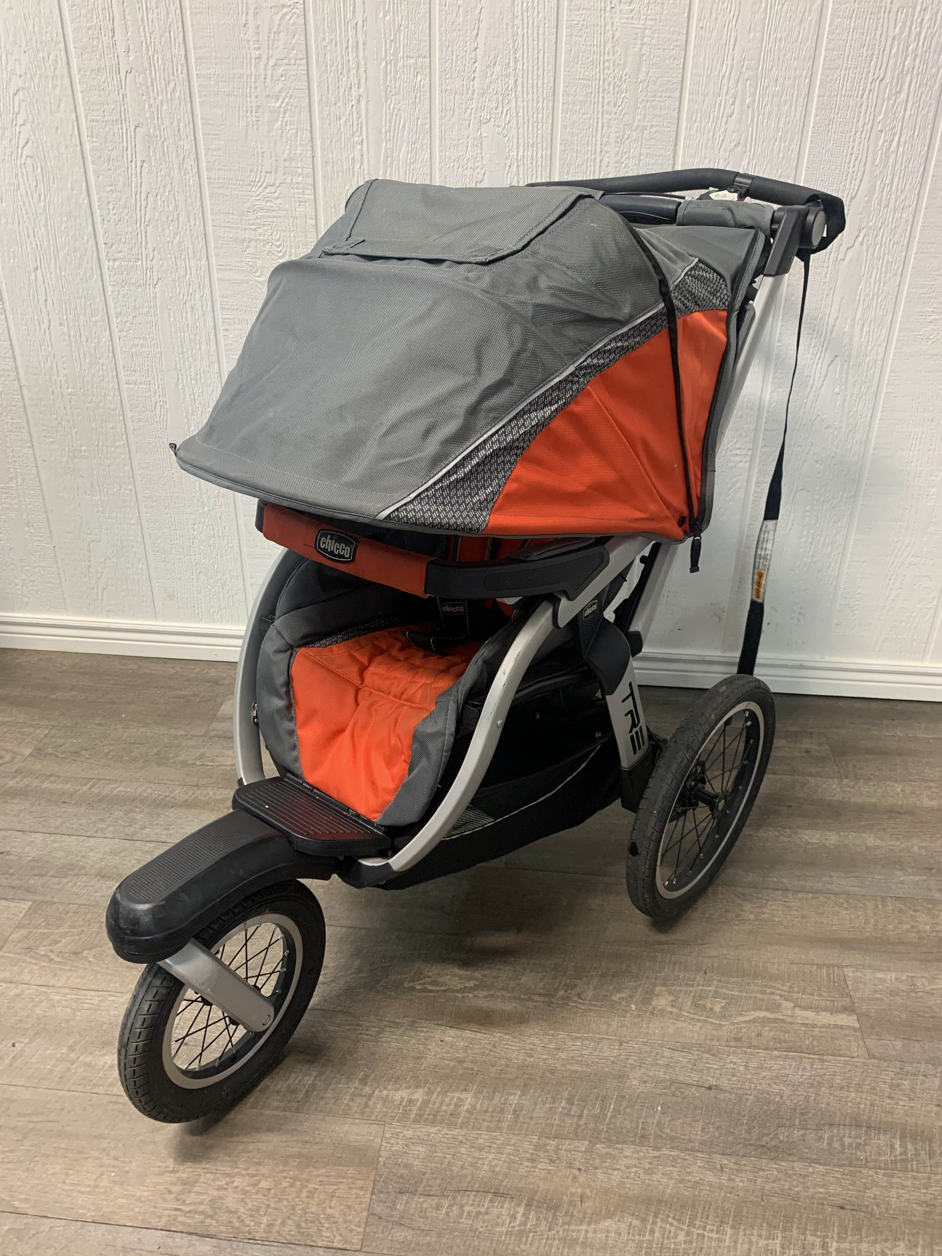 Chicco tre jogging outlet stroller canada