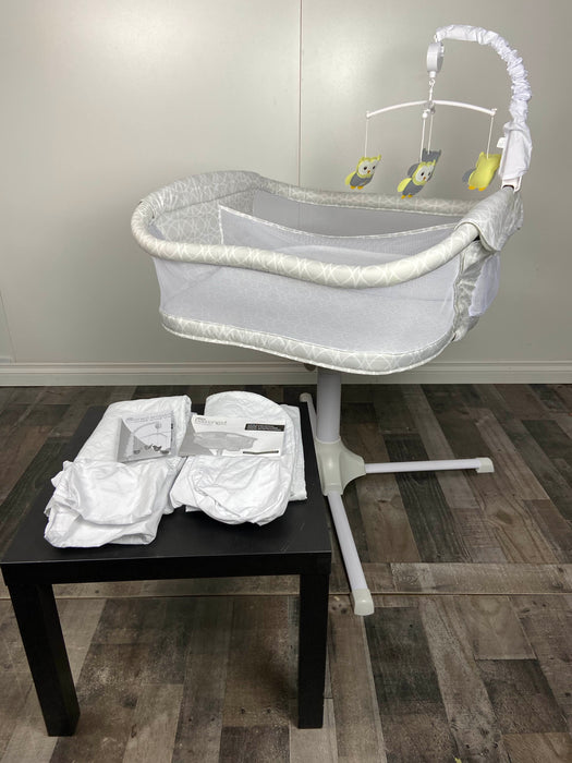 used Halo Bassinest Twin Sleeper