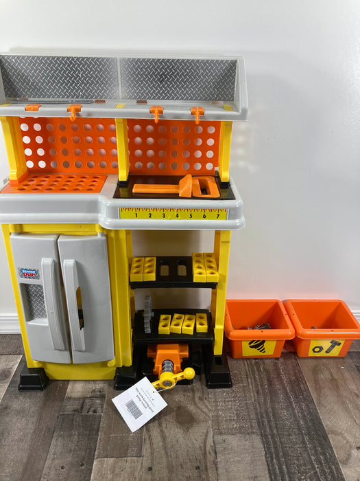 used IMAGINE that! First Impressions Little Builder Work Bench Playset