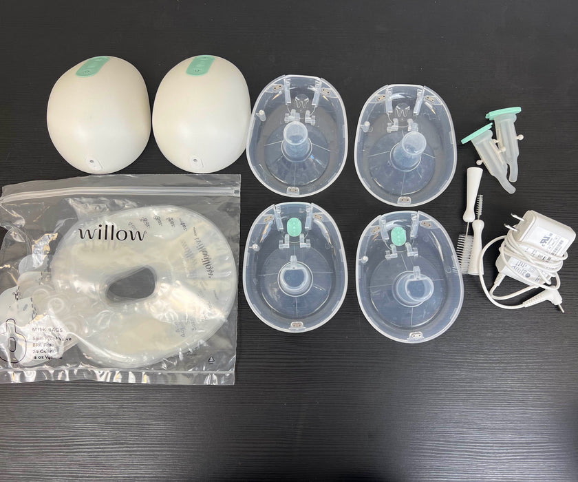 Shop Willow Wearable Breast Pump, 3.0, 24mm Flanges, 27mm Flanges at GoodBuy Gear
