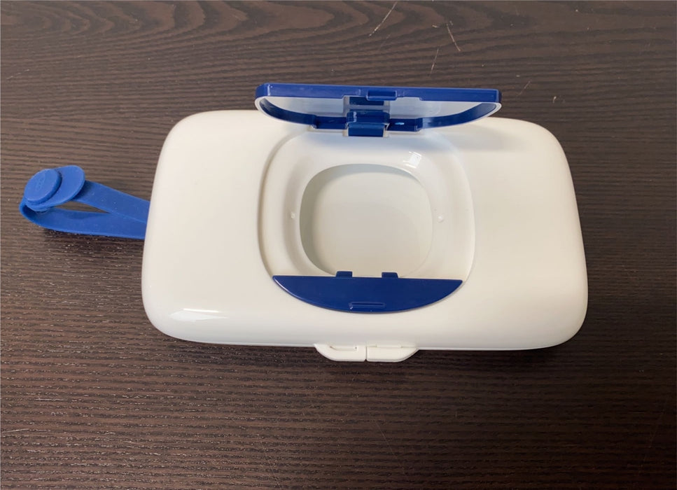 Shop OXO Tot On-The-Go Wipes Dispenser, Navy at GoodBuy Gear