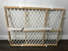 used Munchkin Quick Install Premium Baby Gate