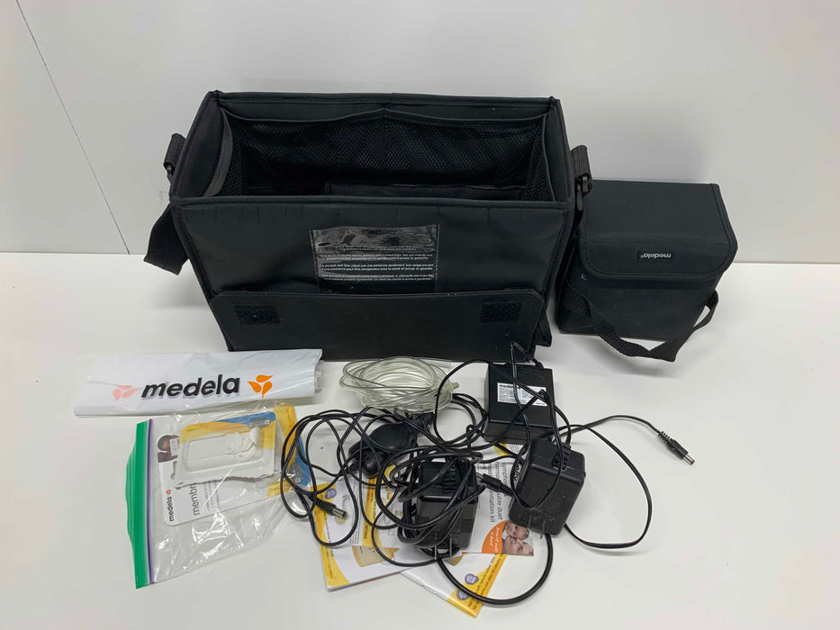 secondhand Medela Pump in Style Advanced with Tote