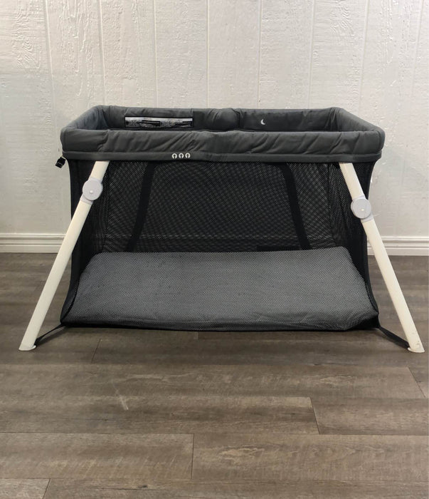 Guava Family Lotus Travel Crib