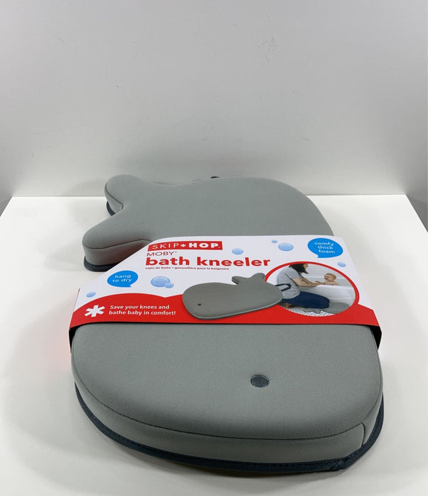 Shop Skip Hop Moby Bath Kneeler, Grey at GoodBuy Gear