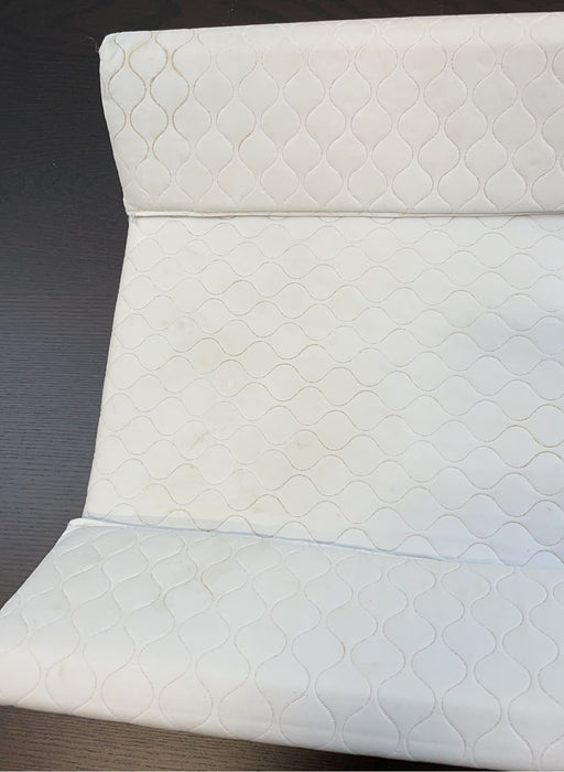 Shop Contoured Foldable Changing Pad at GoodBuy Gear