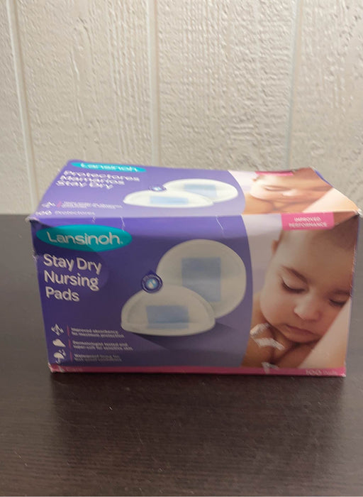 Shop Lansinoh Disposable Nursing Pads at GoodBuy Gear