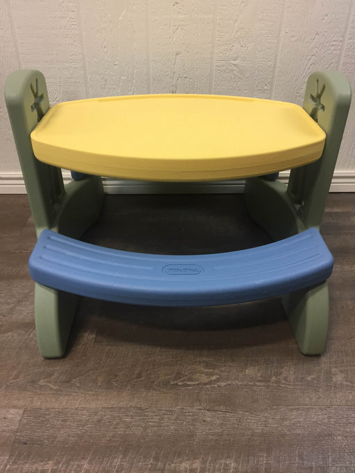 used Little Tikes Easy Store Picnic Table