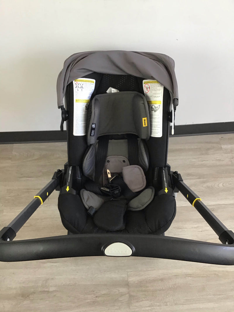 Doona Infant Car Seat & Stroller Combo, 2018, Greyhound