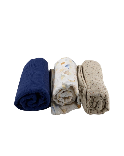 used Goumikids Muslin Swaddle Set (3 Pack)