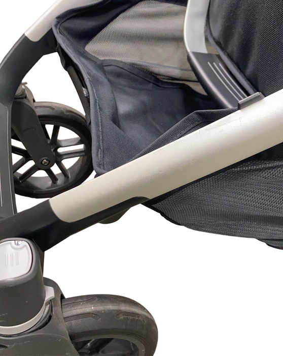 used UPPAbaby VISTA V2 Stroller, 2019, Greyson (Charcoal Melange)