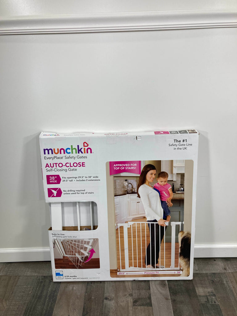 Munchkin easy close tall and wide gate best sale