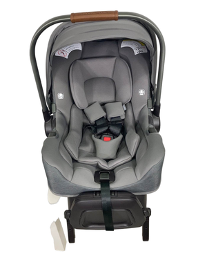 Nuna pipa car 2024 seat infant insert