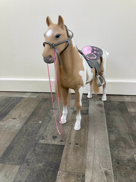 paint horse palomino