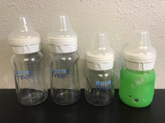 secondhand BUNDLE Baby Bottles - Born Free