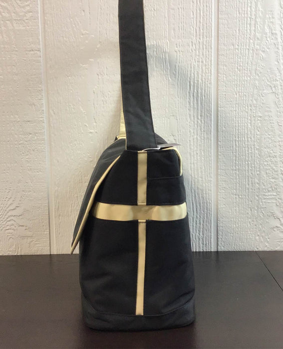 secondhand Medela Pump In Style Advanced Breast Pump with Metro Bag