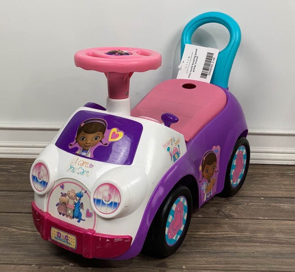 Doc mcstuffins ride store on car