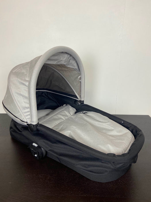 used Baby Jogger Bassinet, 2018