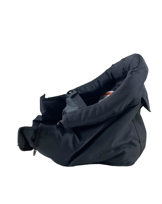 Shop Inglesina Fast Table Chair, Black at GoodBuy Gear