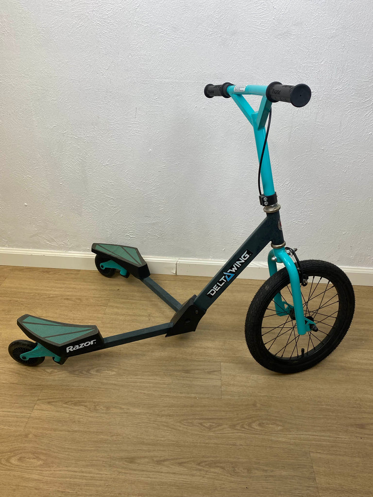 Razor DeltaWing Scooter