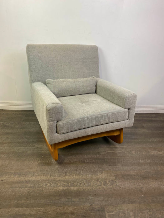 used Nursery Works Sleepytime Rocker