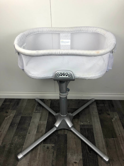 Shop Halo Bassinest Swivel Sleeper Luxe Plus Series at GoodBuy Gear